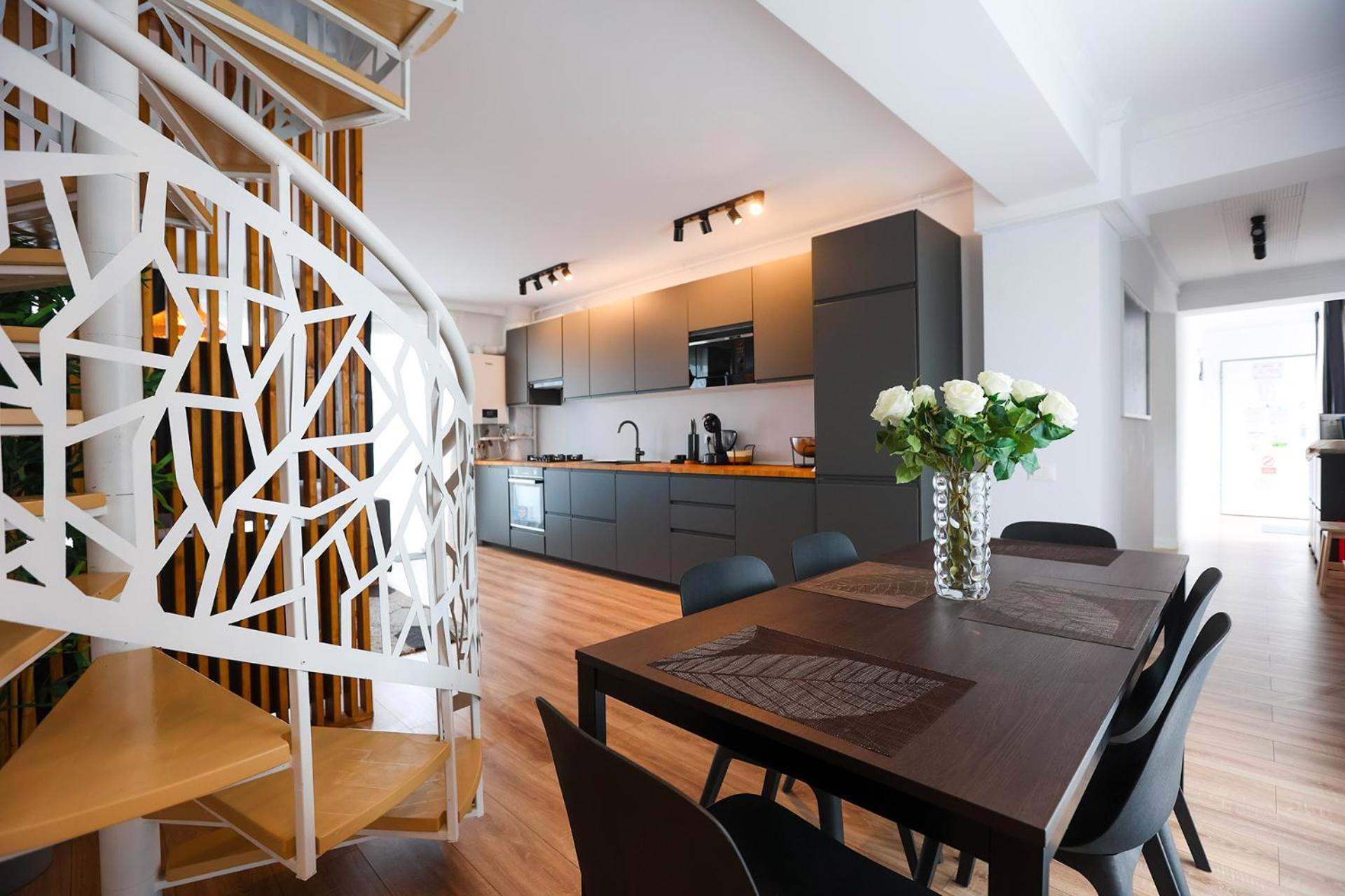 Dec Apartments Bucarest Esterno foto